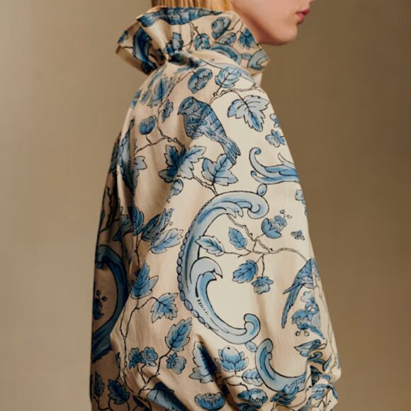 Sézane x Antoinette Poisson NWT Hillis Blouse in Blue Birds Print Size 38/US 6 - Picture 2 of 4